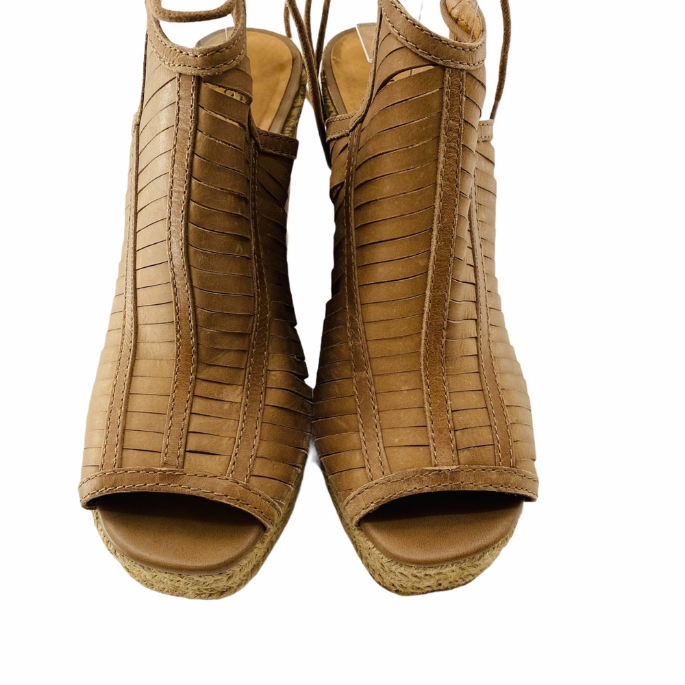 Lucky Brand Laceey Leather Wedge Peep Toe Sandal - Picture 11 of 15